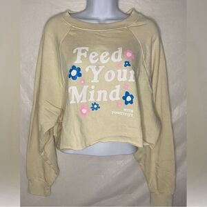 Double Zero Beige Cropped
Sweatshirt Size M
